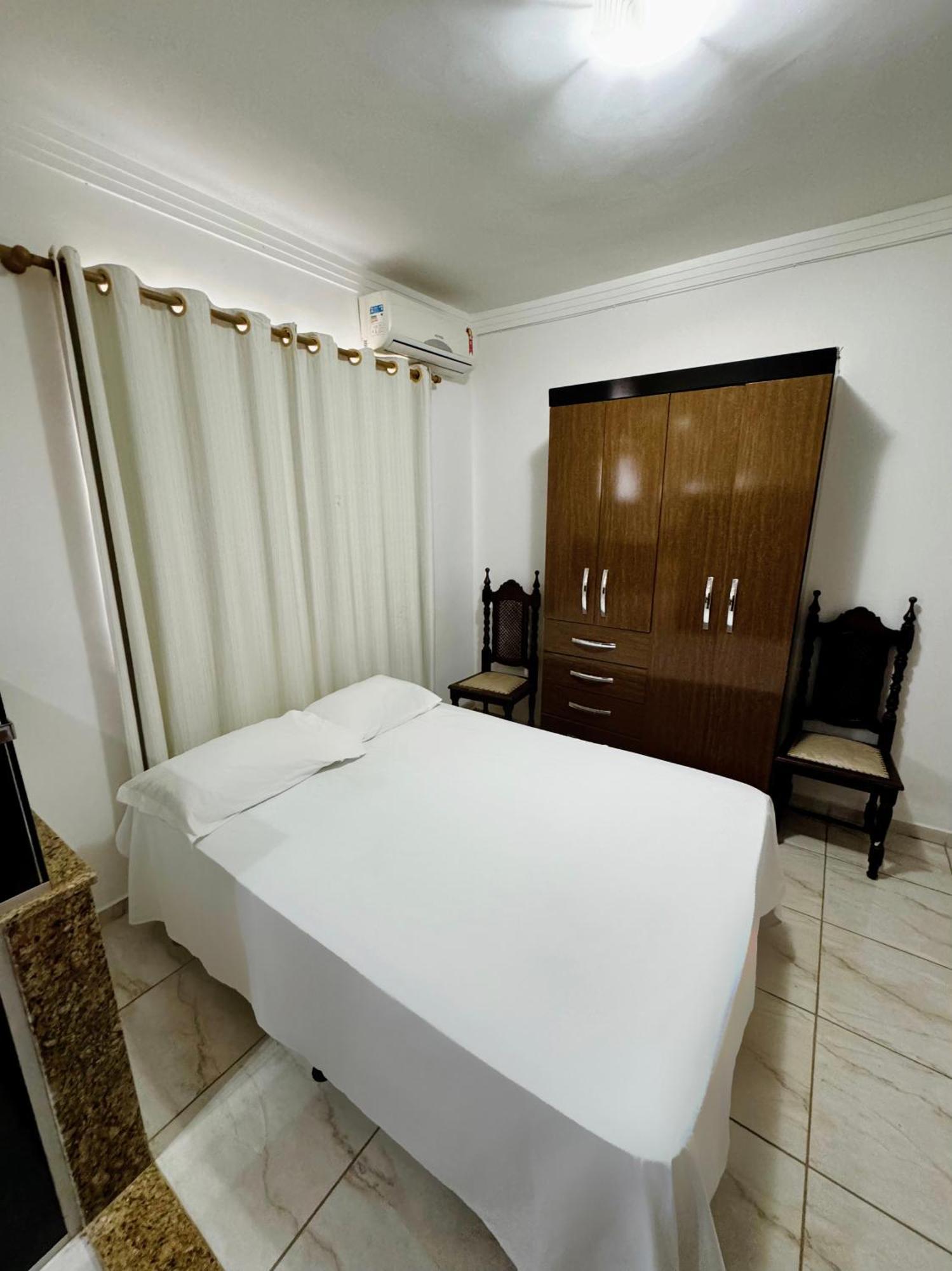 Pousada Brasao Governador Valadares Luaran gambar